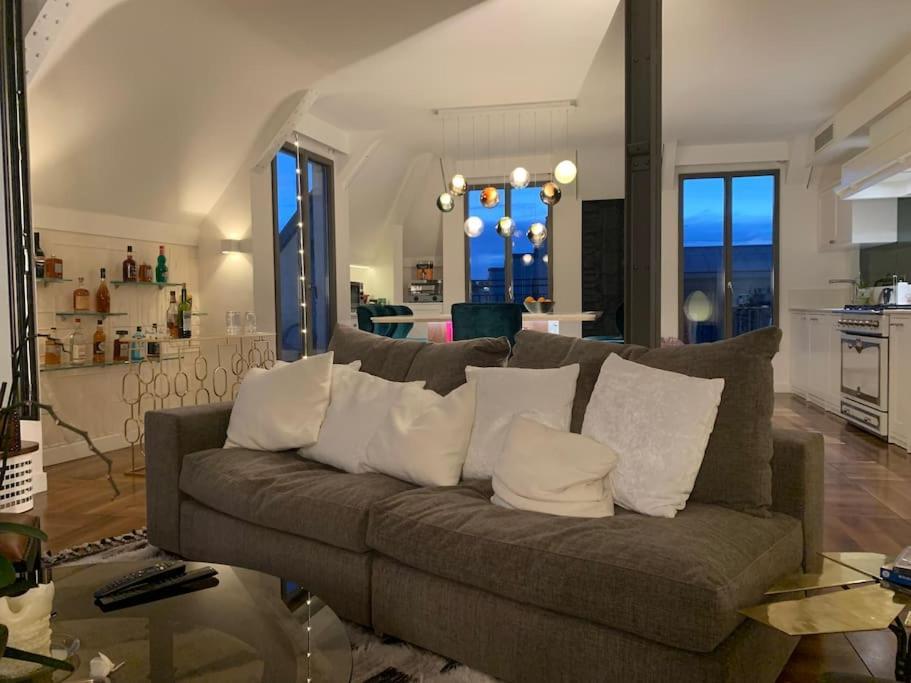 New Rbnb Eiffel Tower Rooftop 360 Terrace View And Parking Appartamento Parigi